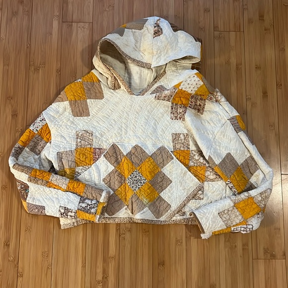 Tops - Amazing Handmade Custom Cropped Quilted Hoodie